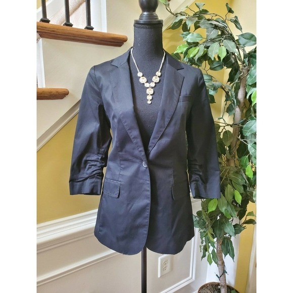 Express Black Cropped Blazer  Size 4 - Picture 1 of 12